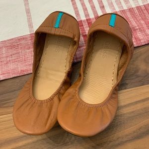Chestnut Tieks